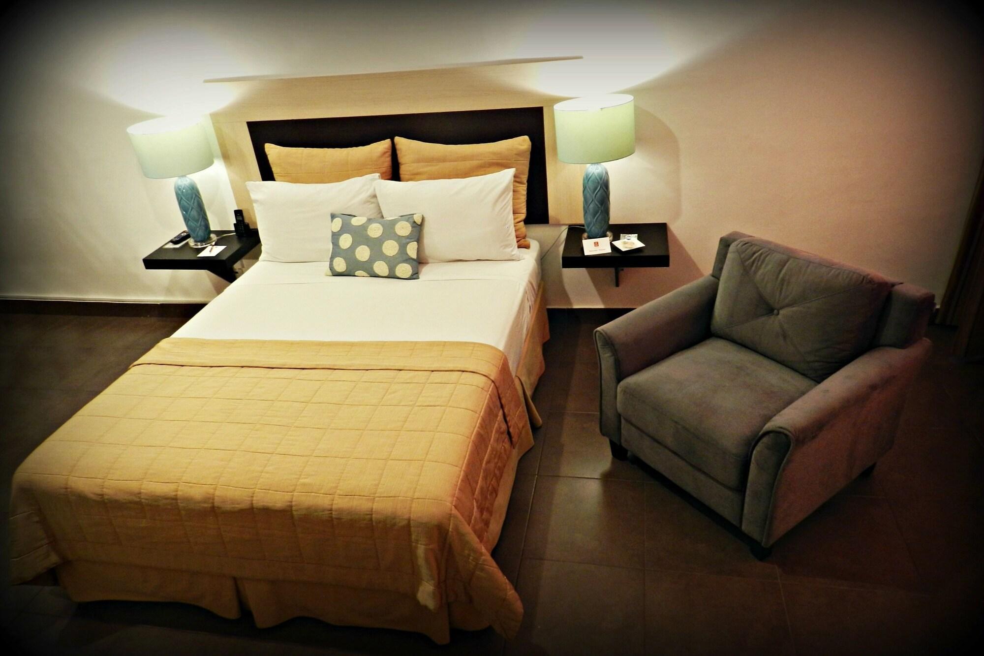 Clarion Hotel Сан-Педро-Сула Экстерьер фото